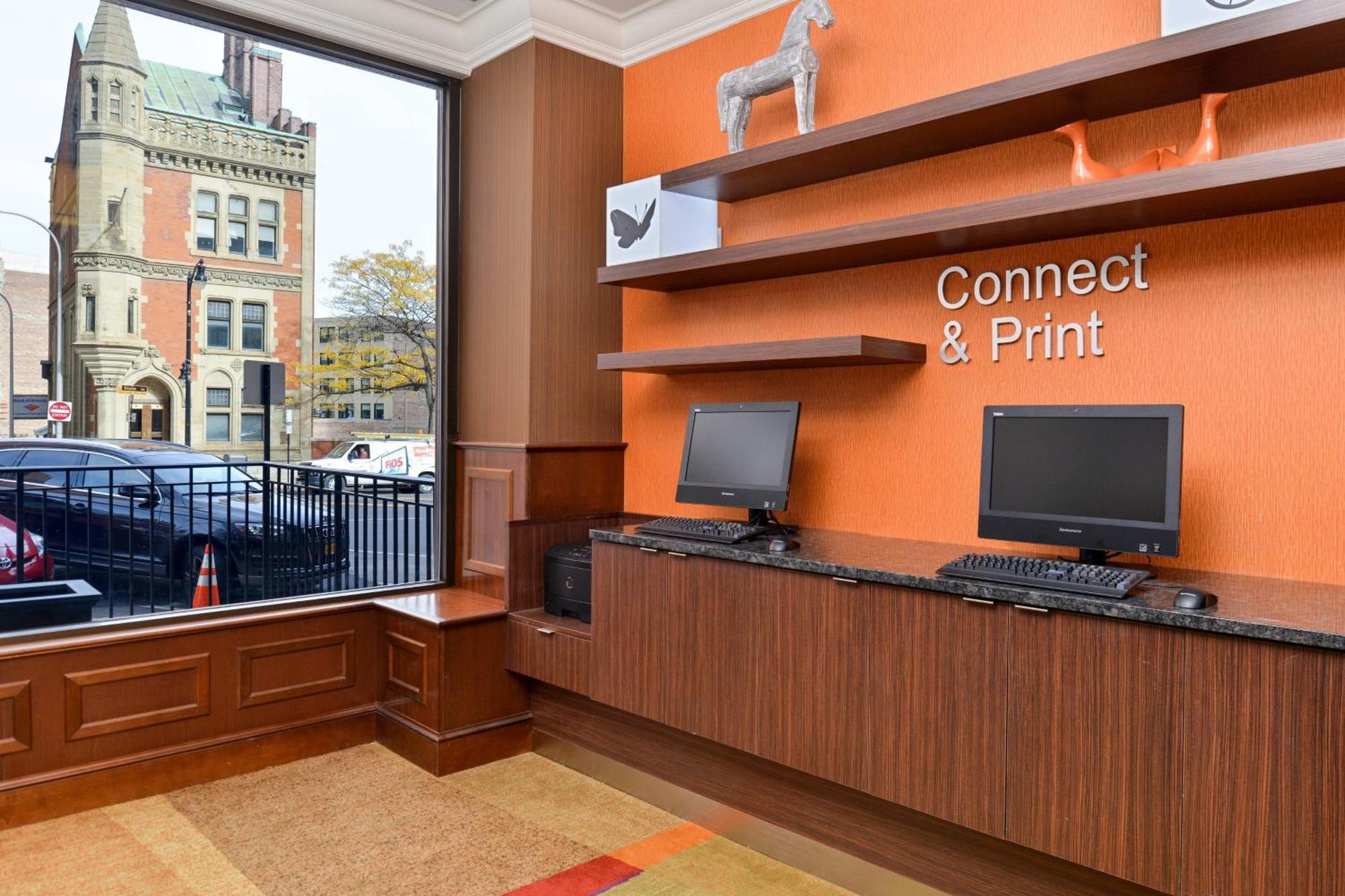 Fairfield Inn & Suites By Marriott Albany Downtown Exteriör bild