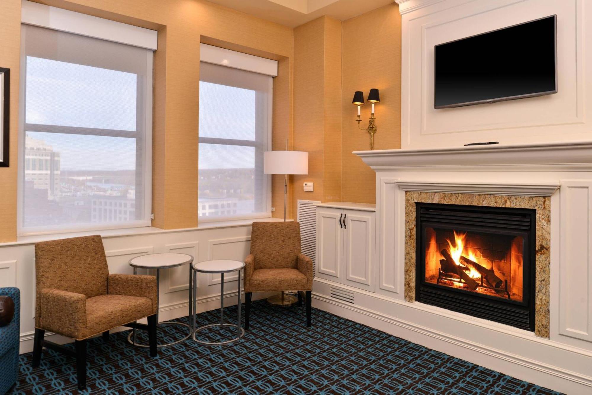 Fairfield Inn & Suites By Marriott Albany Downtown Exteriör bild