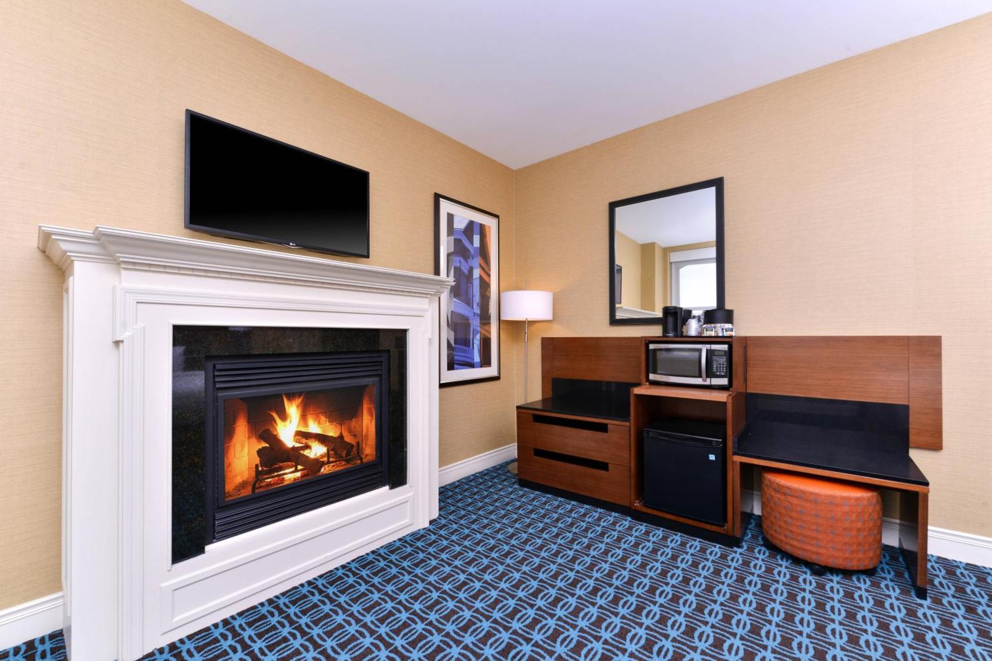 Fairfield Inn & Suites By Marriott Albany Downtown Exteriör bild
