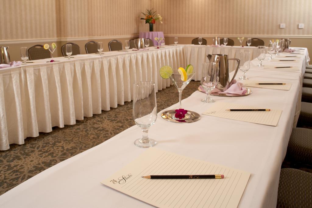 Fairfield Inn & Suites By Marriott Albany Downtown Exteriör bild